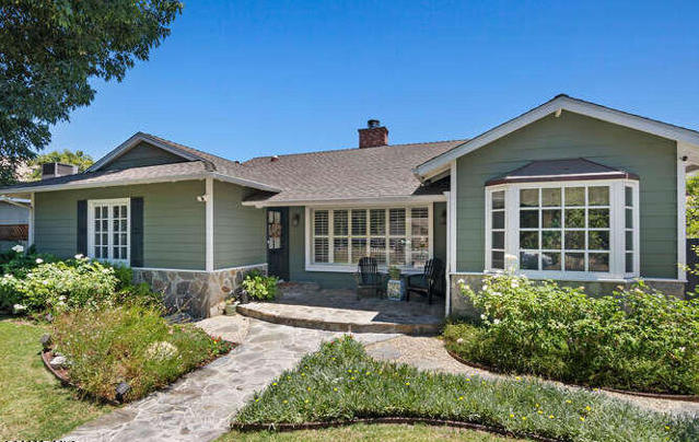 Sold home at 5536 Allott Ave, Sherman Oaks, CA, 5 bd · 4 ba · 3,065 sqft