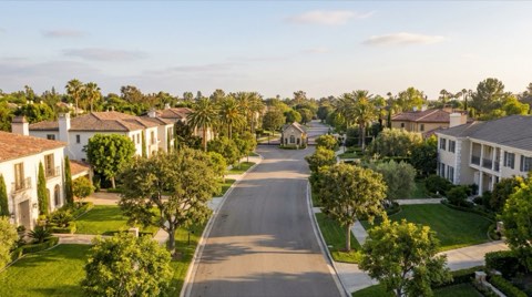 Curved private street in an upscale Los Angeles gated community