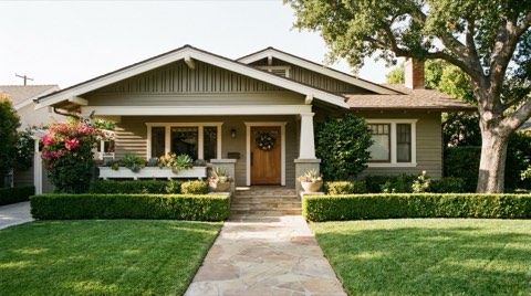 A traditional Beverlywood home exterior with tidy hedges ready to sell in warm midday light
