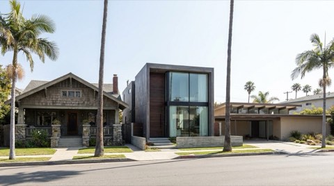 A row of Venice homes showing craftsman, modern, and mid-century architectural styles