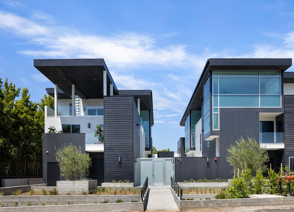 Leased home at 1011 N Crescent Heights Blvd #12, West Hollywood, CA, 1 bd · 2 ba · 1,118 sqft